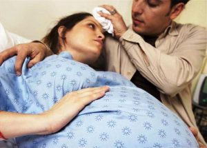 Dicas de apoio para os PAPAIS para a hora do parto